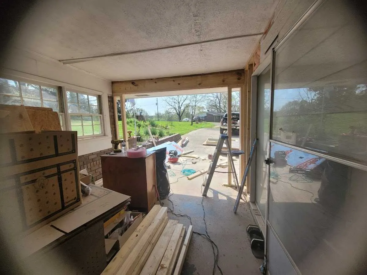 Air movers and dehumidifier for Water Mitigation Services in Silsbee